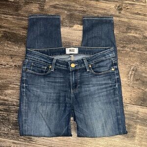 PAIGE verdugo crop size 27